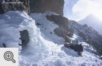 Jama nieżna w obozie czwartym (6400 m)
