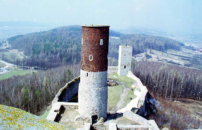 Zamek w Chęcinach widziany z najwyższej wieży